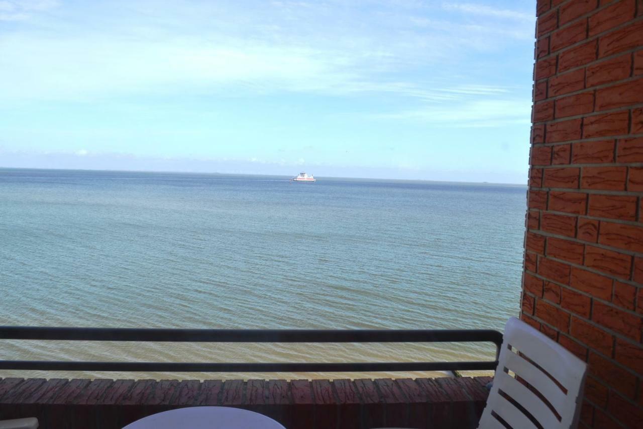 Ferienwohnung Im Strandhotel 비크아프포르 외부 사진